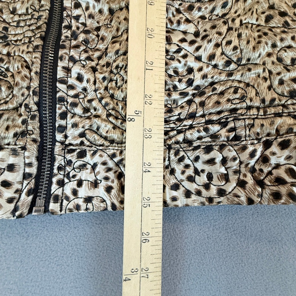 Chico's Reversible Quilted Jacket Women Size 2 Gold Leopard Gray Full Zip Mock - Picture 14 of 16